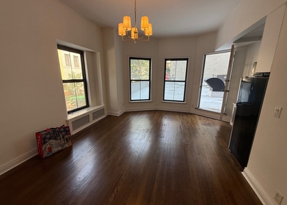 961 Lexington Avenue - Photo 1