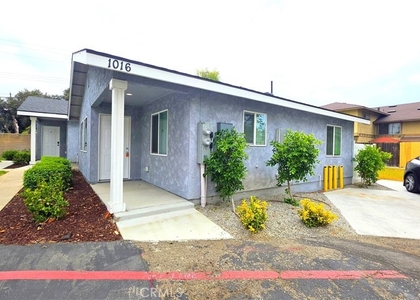 1016 Bennington - Photo 1