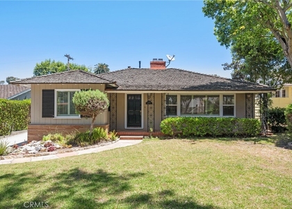 3409 Palos Verdes Drive N - Photo 1