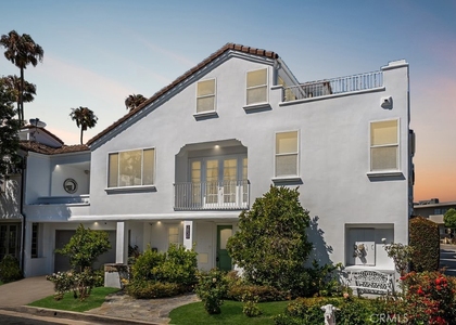 2830 2nd Avenue - Photo 1