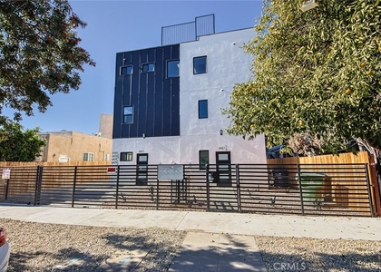 6425 Troost Avenue - Photo 1