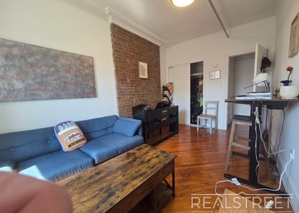 109 Joralemon Street - Photo 1