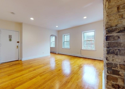 West Broadway - Photo 1