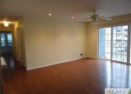 28 Pembrook Avenue - Photo 1