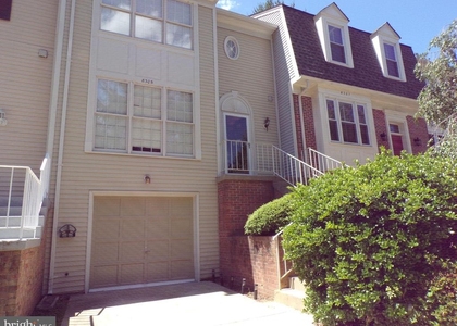8305 Ridge Crossing Lane - Photo 1