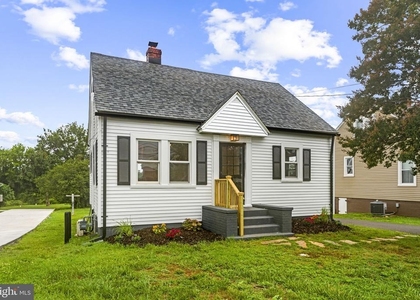 1818 Orange Road - Photo 1