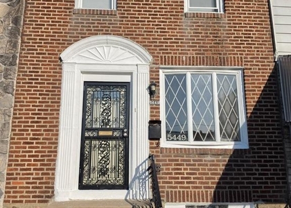 5449 Claridge Street - Photo 1