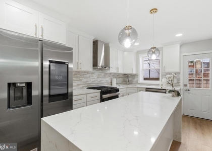 1203 Moore Street - Photo 1