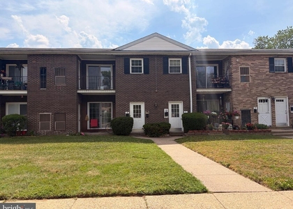 1294 Cooper Street - Photo 1