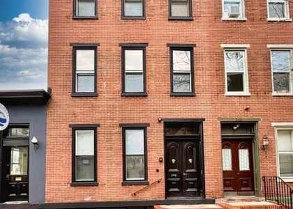 348 Farnsworth Avenue - Photo 1