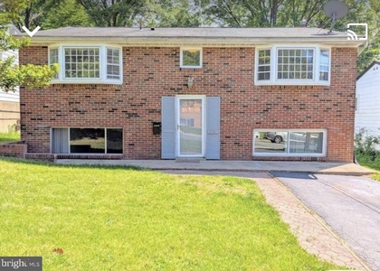 5725 Nevada Street - Photo 1