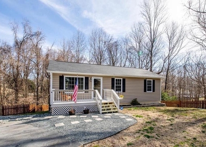 3535 Chesapeake Avenue - Photo 1