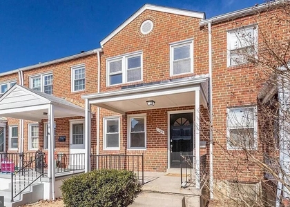 1046 Elm Road - Photo 1