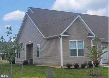 619 Ruth Way - Photo 1