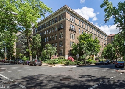 2227 20th Street Nw - Photo 1