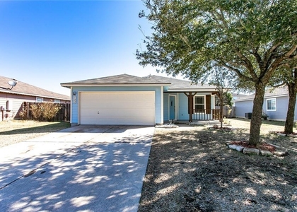 122 Quail Hollow Dr - Photo 1