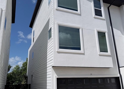 1417 Kramer Ln - Photo 1