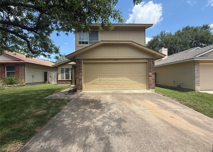 10609 Archdale Dr - Photo 1