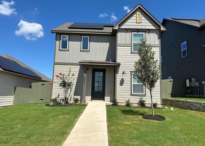 9517 Balmy Ln - Photo 1