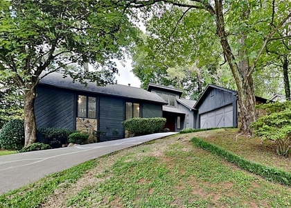 1100 Lake Drive - Photo 1