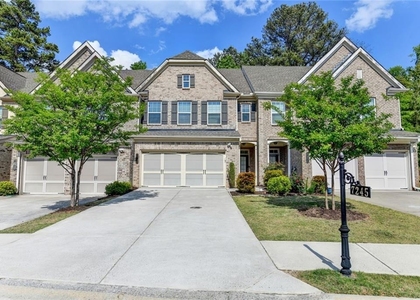 7245 Heritage Oak Court - Photo 1