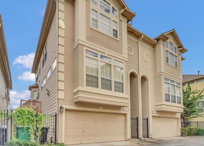 5320 Blossom Street - Photo 1