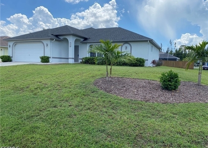 1732 Sw 31st Lane - Photo 1