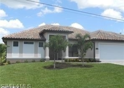 1901 Se 21st Terrace - Photo 1