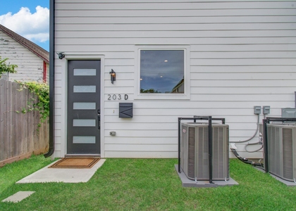 203 Danna Lane - Photo 1