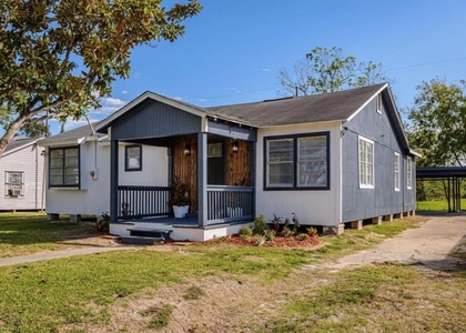 804 Carnegie Street - Photo 1