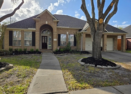 3218 Waters Edge Drive - Photo 1