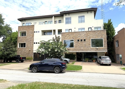 510 Lovett Boulevard - Photo 1