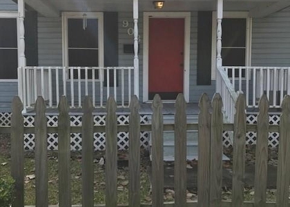 908 W 23rd Street - Photo 1