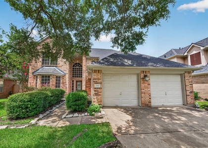 2710 Five Oaks Drive - Photo 1