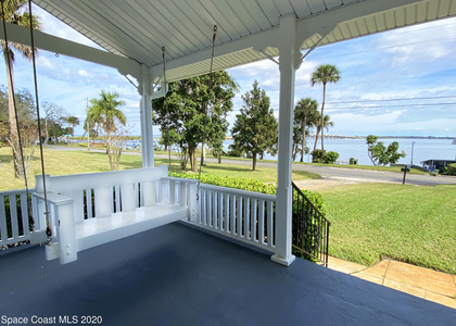 2811 N Indian River Drive - Photo 1