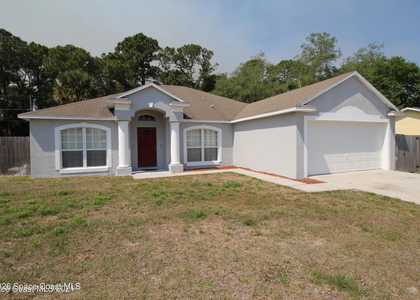 1266 Buffing Circle Se - Photo 1