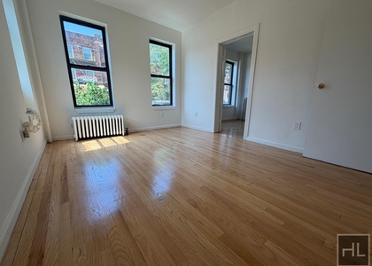 West 10 Street - Photo 1