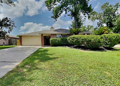 2631 Sherwood Hollow Lane - Photo 1