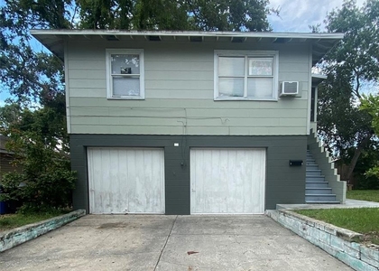 962 19 Avenue S - Photo 1