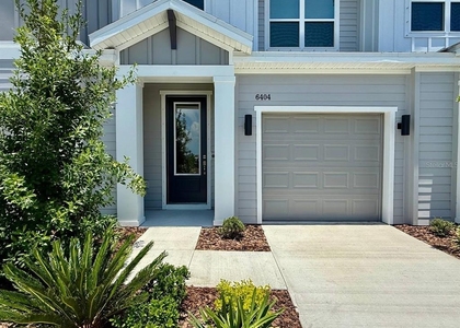 6404 Jensen View Avenue - Photo 1