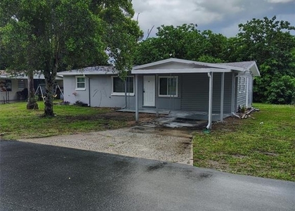 27 E Lemon Street - Photo 1