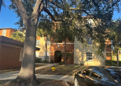 5572 Metrowest Boulevard - Photo 1
