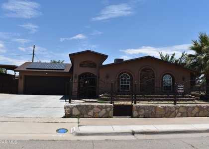10800 Saigon Drive - Photo 1