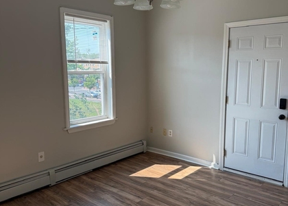 62-64 Bedford Street - Photo 1