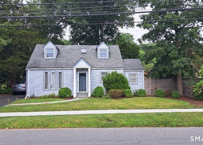 914 Pine Creek Road - Photo 1