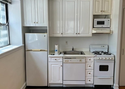 238 East 36th Street - Photo 1