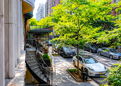 58 East 80th Street - Photo 1