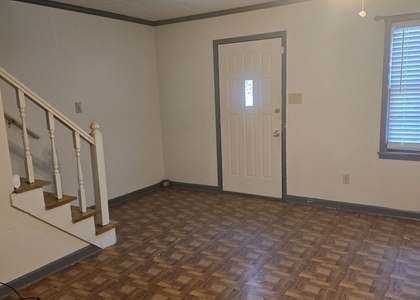2230 Kings Gate Circle Sw - Photo 1