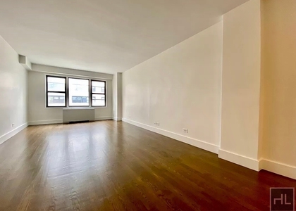 East 63 Street - Photo 1