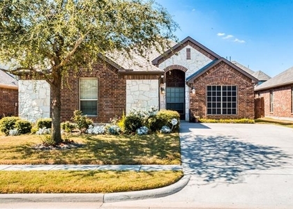 1404 Pillar Bluff Way - Photo 1